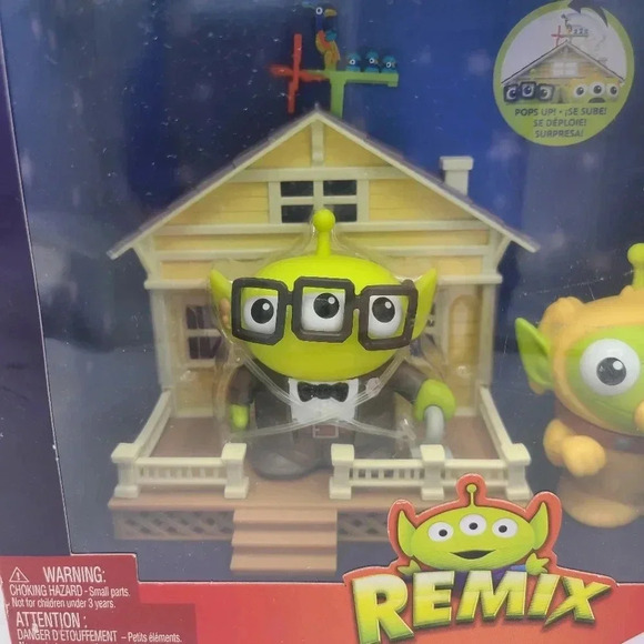 Disney Pixar Mattel Alien Remix Carl & Dug's New Home Action Figures Play Set - Picture 2 of 16